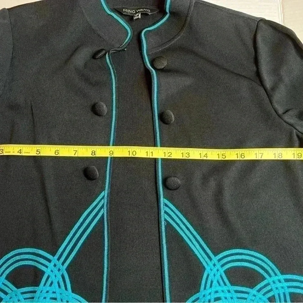 MING WANG WOMEN’S BLACK AND GREEN LUXURY SWEATER•SIZE M•GREAT QUALITY•